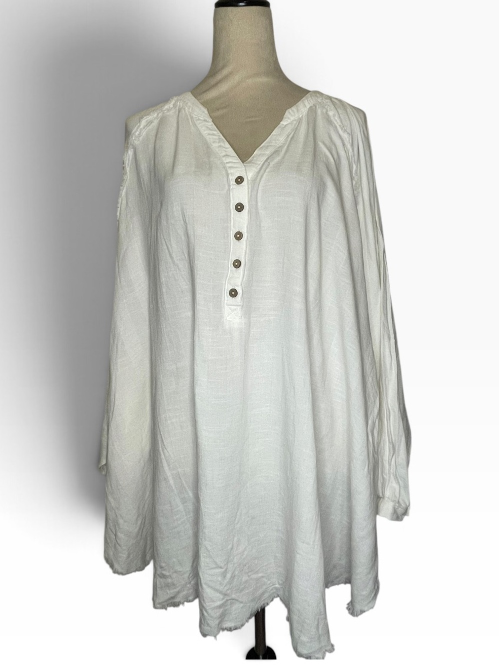 Oli & Hali White Cotton Blend Tunic Top